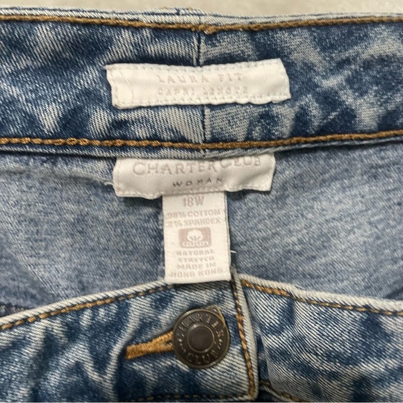 Charter Club Laura Fit Jean Shorts with Cuffed Hems Size 18W - Picture 3 of 8